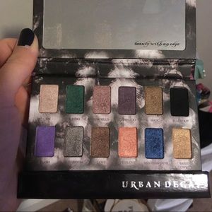 Urban Decay pallet